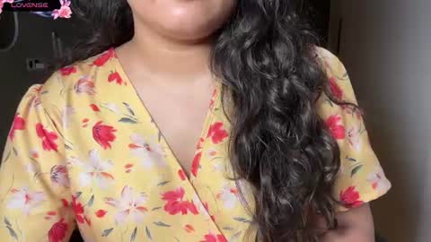 Snapshot of lubna_07 chatting on 07-01-26, 05:02 slow poison online show from 07-01-26, 05:02