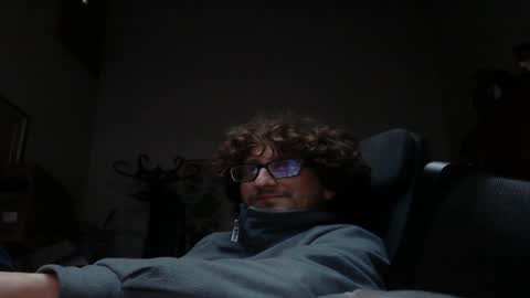 Snapshot of luca78_78 chatting on 12-29-24, 02:31 luca78 online show from 12-29-24, 02:31