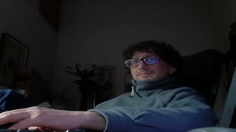 Snapshot of luca78_78 chatting on 02-01-25, 04:00 luca78 online show from 02-01-25, 04:00