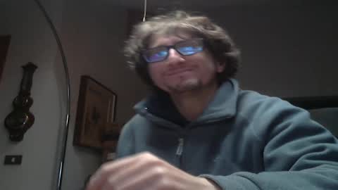 Snapshot of luca78_78 chatting on 03-09-25, 09:46 luca78 online show from 03-09-25, 09:46