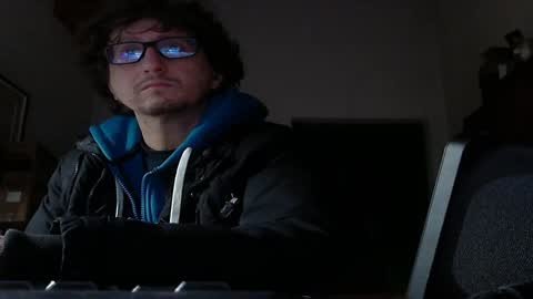 Snapshot of luca78_78 chatting on 03-09-25, 09:46 luca78 online show from 03-09-25, 09:46