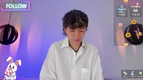 Snapshot of lucaas_king chatting on 01-08-25, 11:32 Lukas online show from 01-08-25, 11:32