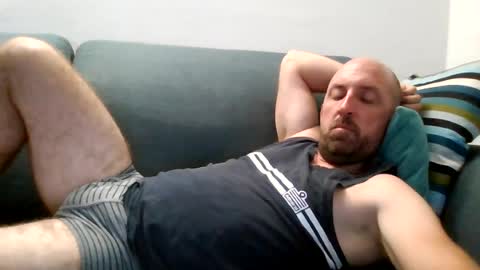 Snapshot of lucabeech88 chatting on 07-10-26, 07:05 Luca online show from 07-10-26, 07:05