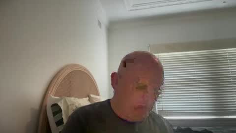 Snapshot of lucas10004 chatting on 01-09-25, 01:39 lucas10004 online show from 01-09-25, 01:39