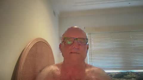 Snapshot of lucas10004 chatting on 01-10-25, 09:10 lucas10004 online show from 01-10-25, 09:10