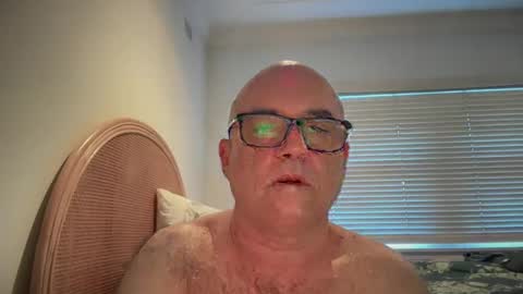 Snapshot of lucas10004 chatting on 03-12-25, 08:41 lucas10004 online show from 03-12-25, 08:41