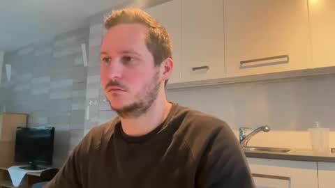 Lucas online show from 01-07-25, 02:41