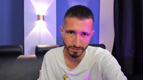 Snapshot of lucas4me chatting on 02-03-26, 02:53 Lucas online show from 02-03-26, 02:53