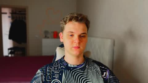 Lucas Gill online show from 03-08-26, 09:24