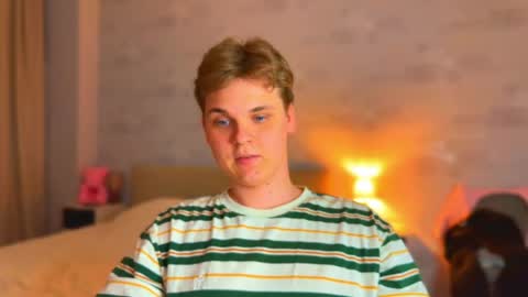 Lucas Gill online show from 04-12-26, 06:57