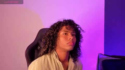   online show from 01-17-25, 03:43