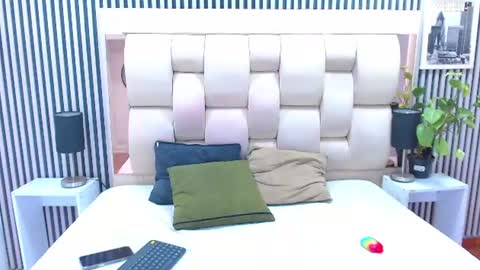 Lucas online show from 07-30-26, 02:49