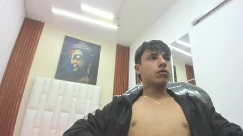  LUCAS RIVAS  online show from 01-08-26, 10:23