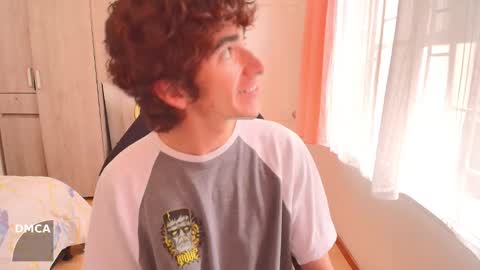 lucas_xo online show from 09-25-25, 04:32