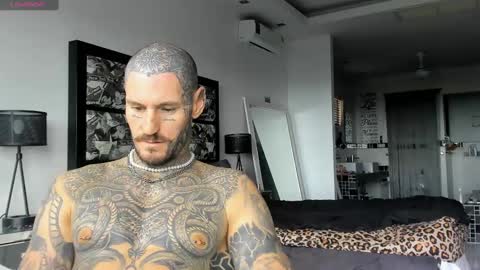 lucasexclusive online show from 12-17-24, 08:12