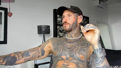 lucasexclusive online show from 01-09-25, 07:42