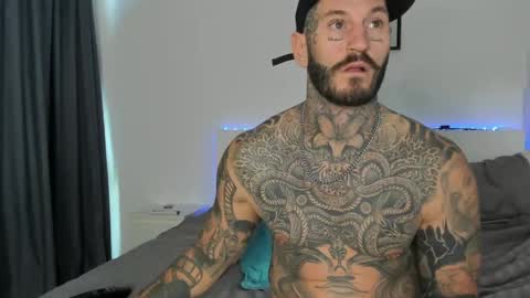 Snapshot of lucasexclusive chatting on 04-28-26, 06:29 lucasexclusive online show from 04-28-26, 06:29