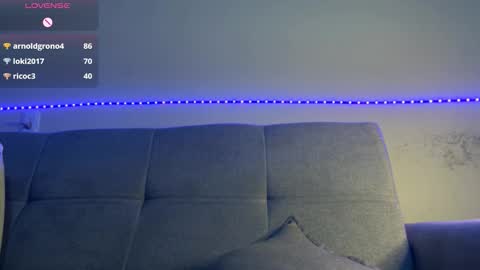 lucasfit24 online show from 12-22-25, 02:36