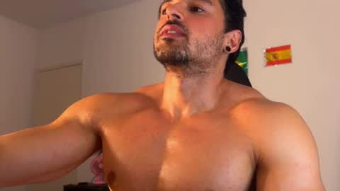 lucasfit24 online show from 07-13-26, 04:48