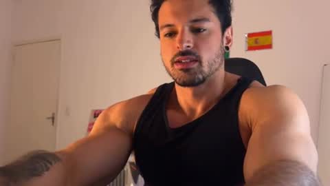 lucasfit24 online show from 07-18-26, 04:05