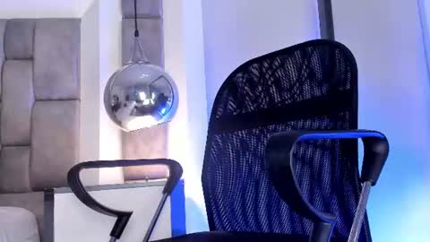 Snapshot of lucasthomson_ chatting on 06-26-26, 10:58 lucasthomson_ online show from 06-26-26, 10:58