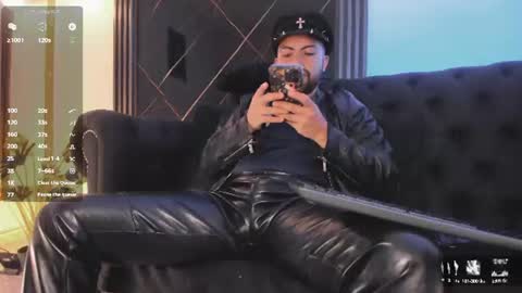 Snapshot of lucca_mallard chatting on 06-12-26, 01:54 Lucca IG Luccamallard online show from 06-12-26, 01:54