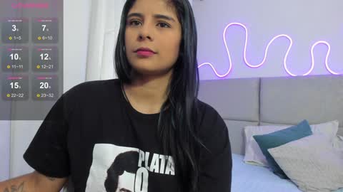 luceroo1 online show from 01-09-25, 02:22