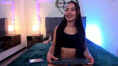 Snapshot of lucerop_ chatting on 04-28-26, 03:33 Lucero online show from 04-28-26, 03:33