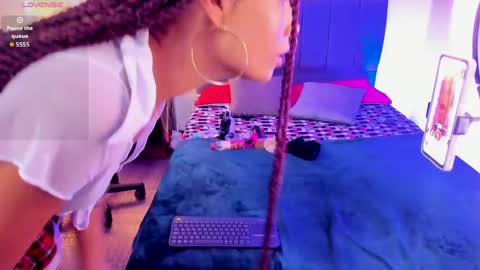 Snapshot of lucerop_ chatting on 05-26-26, 03:46 Lucero online show from 05-26-26, 03:46