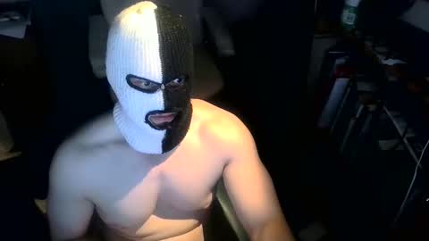 Snapshot of luchahor chatting on 09-28-25, 10:48 luchahor online show from 09-28-25, 10:48
