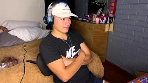 Felipe online show from 12-22-24, 12:39