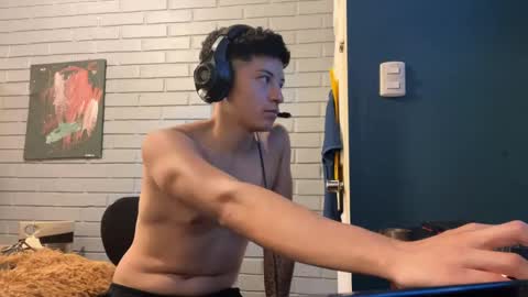 Felipe online show from 02-04-25, 11:49