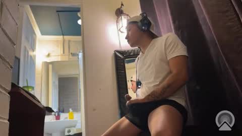 Felipe online show from 10-02-25, 03:13