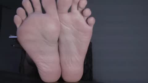 Snapshot of luci_fer_devil_1 chatting on 12-24-24, 03:16 Veronica Rati online show from 12-24-24, 03:16