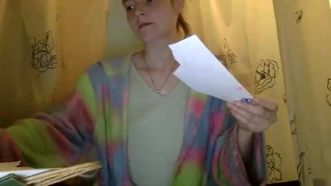 Luci Layne online show from 04-18-26, 12:31