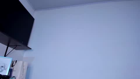 Lucia online show from 01-19-25, 10:49