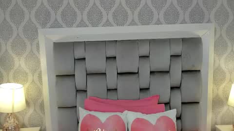 lucia_lorenz online show from 12-16-25, 11:26