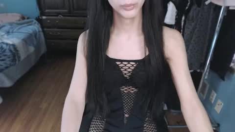 Lucia online show from 02-02-25, 04:32