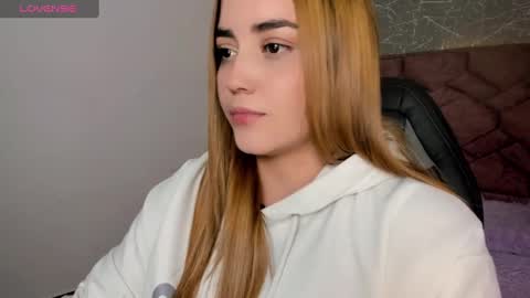 lucia star  online show from 12-09-24, 09:58