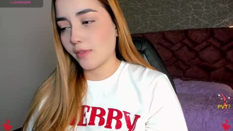 lucia star  online show from 01-25-25, 07:07