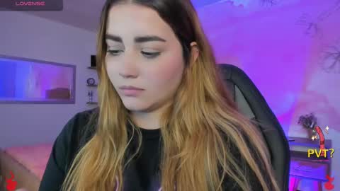 lucia star  online show from 02-14-25, 08:42