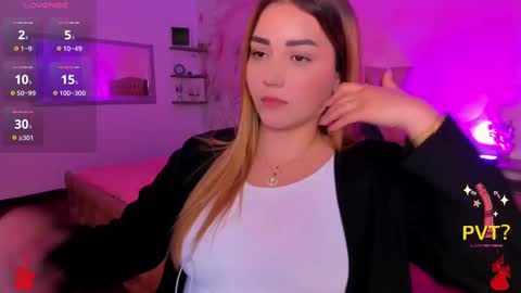 lucia star  online show from 03-11-25, 02:43