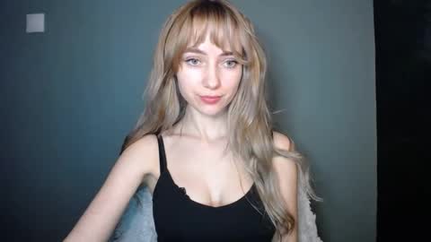 Lucy online show from 02-03-26, 04:12