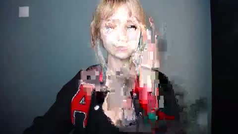 Lucy online show from 02-11-26, 07:41