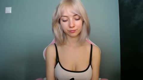 Lucy online show from 03-22-26, 08:29