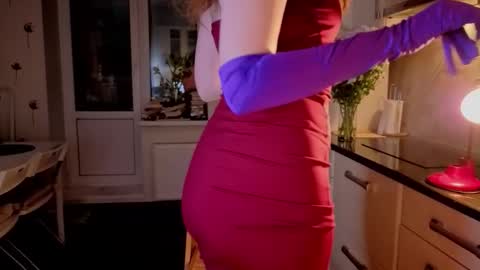 Snapshot of luciacoy chatting on 10-31-25, 07:26 Lucia online show from 10-31-25, 07:26