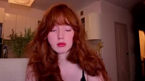 Snapshot of luciacoy chatting on 08-08-26, 07:27 Lucia online show from 08-08-26, 07:27
