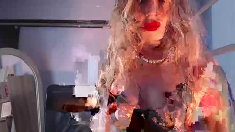 Luciana Evans online show from 03-07-25, 06:43