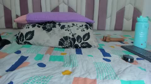 Snapshot of luciana_jam_ chatting on 02-08-25, 06:33 instagram luciana417 online show from 02-08-25, 06:33