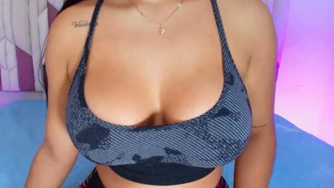Snapshot of luciana_jam_ chatting on 10-01-25, 03:12 instagram luciana417 online show from 10-01-25, 03:12